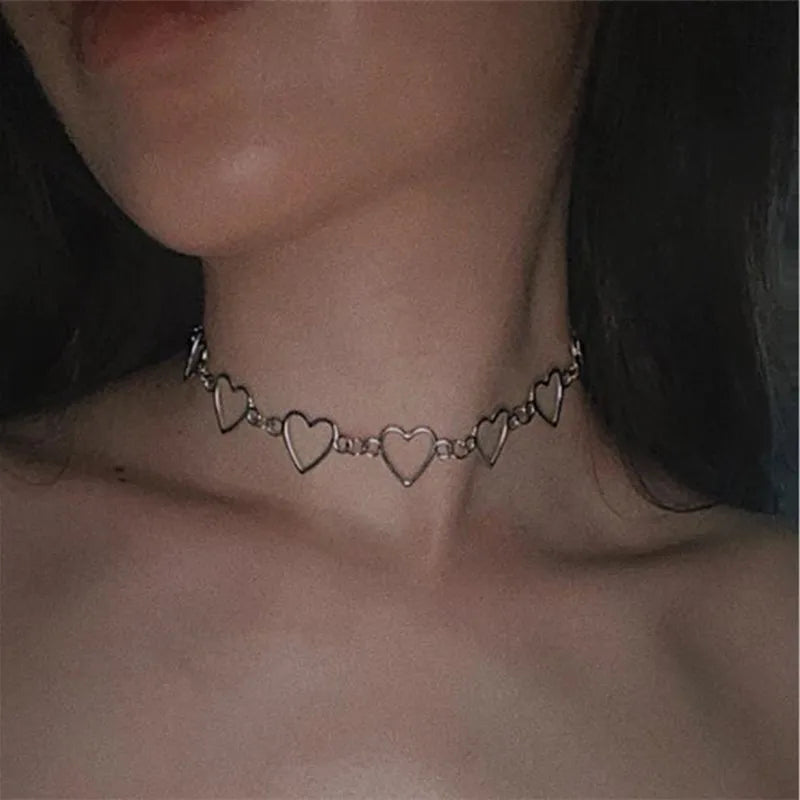 Collar de corazones